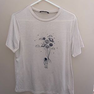 graphic tee
